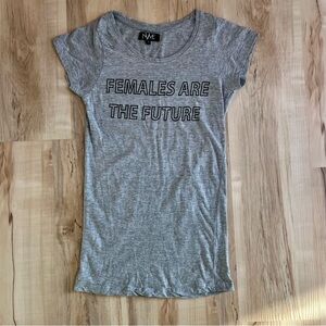 NV MY CURVES T-Shirt "Females Are The Future" Gray